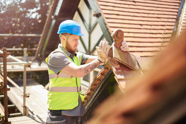 Best Commercial Roofing Services  in Lindsay, CA